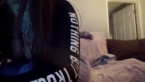 AnnaApril420 online show from 10.27.25