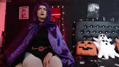 Snapshot of aprildol chatting on 10.24.25 lucy online show from 10.24.25