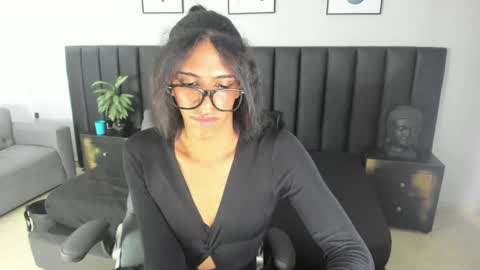 Snapshot of aprill_fox chatting on 05.08.26 aprill_fox online show from 05.08.26