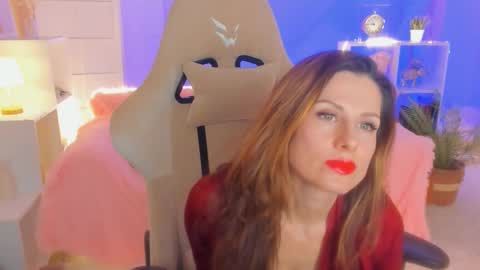 Snapshot of aprill_o_nill chatting on 02.25.25 aprill_o_nill online show from 02.25.25