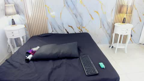 aprillross online show from 04.06.26