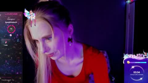 Snapshot of aqualen chatting on 12.23.24 aqualen online show from 12.23.24