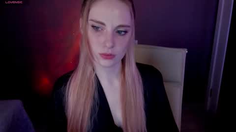 Snapshot of aqualen chatting on 11.11.25 aqualen online show from 11.11.25