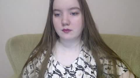 Snapshot of aquanarmin chatting on 11.08.25 Josefin online show from 11.08.25