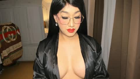 Alicia online show from 04.19.26