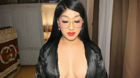 Alicia online show from 04.21.26