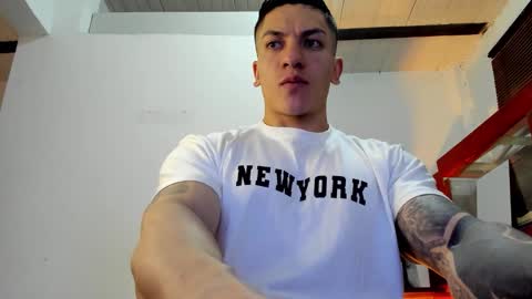 Jonathan online show from 11.08.25