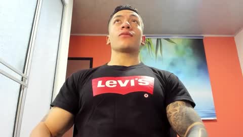 Jonathan online show from 01.08.26