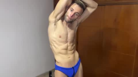 Aquilesmade online show from 12.11.24