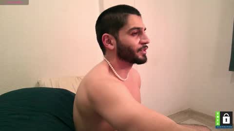 Snapshot of arab_b chatting on 03.18.26 Thiago online show from 03.18.26