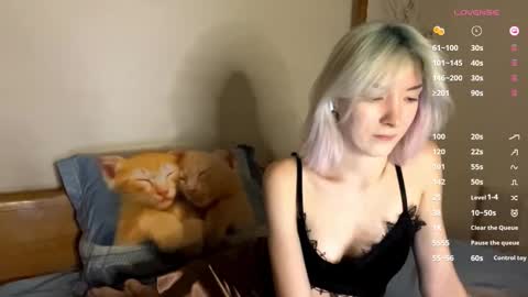 Mimi online show from 02.23.26