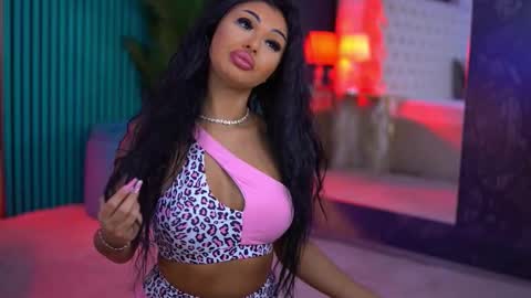 arabellaposh online show from 11.28.25