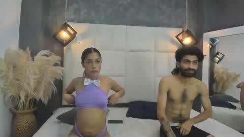 Snapshot of arah_issaa chatting on 11.26.25 arah_issaa online show from 11.26.25