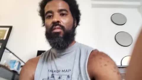 Snapshot of archangel__michael chatting on 09.21.25 ARCHANGEL MICHAEl online show from 09.21.25