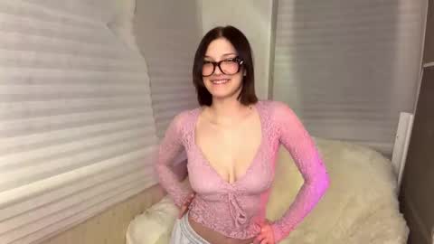 Snapshot of ardisparty chatting on 02.24.26 Caroline online show from 02.24.26