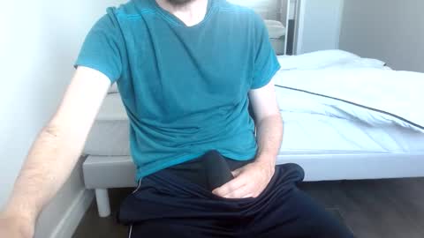 Snapshot of arekusan6 chatting on 04.05.26 Arek online show from 04.05.26