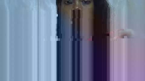 Snapshot of arellah chatting on 01.31.25 arellah online show from 01.31.25