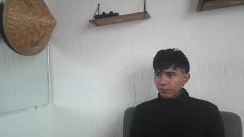 Snapshot of aress_1 chatting on 10.25.25 Ares online show from 10.25.25