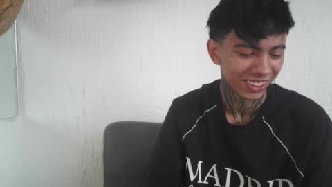 Snapshot of aress_1 chatting on 10.26.25 Ares online show from 10.26.25