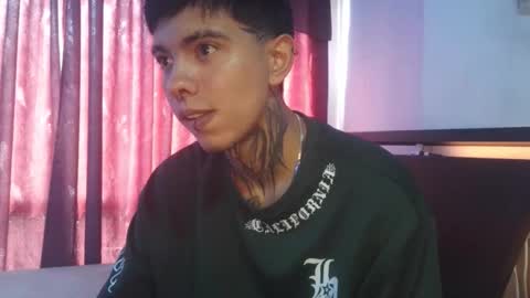 Snapshot of aress_1 chatting on 12.14.25 Ares online show from 12.14.25