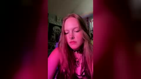 areyawatching0_0 online show from 06.17.26