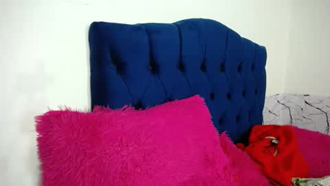 ARIANNA  online show from 11.17.25