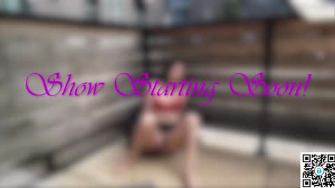 Snapshot of ari_lovexo chatting on 01.30.25 Ari and Penn online show from 01.30.25