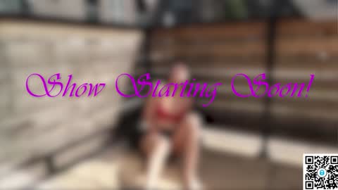 Snapshot of ari_lovexo chatting on 02.02.25 Ari and Penn online show from 02.02.25