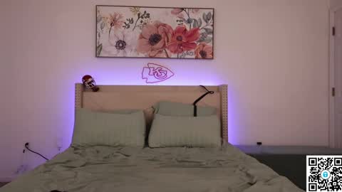 Snapshot of ari_lovexo chatting on 03.03.25 Ari and Penn online show from 03.03.25