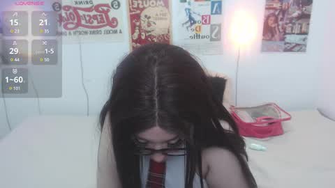 Snapshot of ari_rossee_ chatting on 02.12.25    online show from 02.12.25