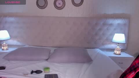 Ari  online show from 02.05.25