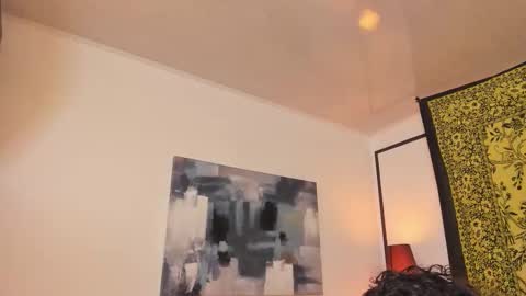 Snapshot of aria_and_orien chatting on 09.14.25 aria y orien online show from 09.14.25