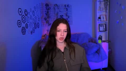 Snapshot of aria_glow chatting on 03.13.26 Aria online show from 03.13.26