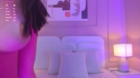 Snapshot of aria_greco chatting on 12.14.25 Aria online show from 12.14.25