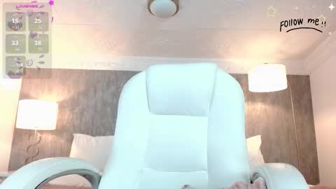 Snapshot of aria_li chatting on 03.20.26 aria online show from 03.20.26