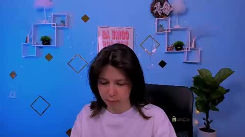 Snapshot of aria_wild_ chatting on 06.17.26 aria_wild_ online show from 06.17.26