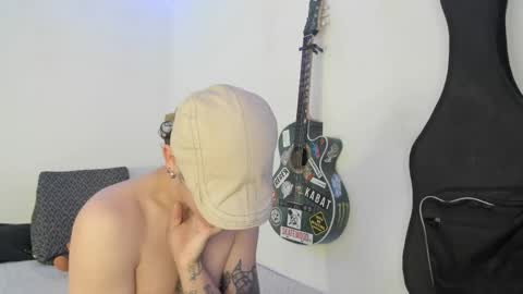 Aria and Orien online show from 04.14.26