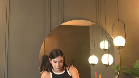 Ariaa online show from 07.10.26