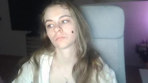 AriaCreazy online show from 04.06.26