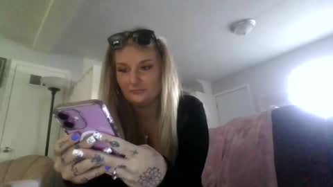 ari adams online show from 02.24.25