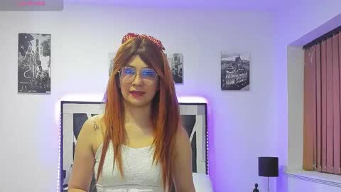 ariadeluxe online show from 10.30.25