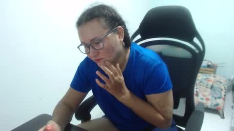 ...Ariana... online show from 02.04.26