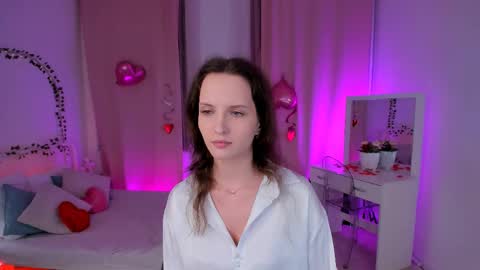 Ariadna online show from 02.14.25