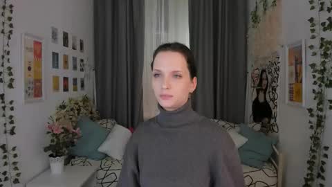 Snapshot of ariadna_s chatting on 01.17.26 Ariadna online show from 01.17.26