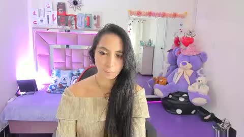 Snapshot of ariadnacappelletty_ chatting on 01.06.26 ariadnacappelletty online show from 01.06.26