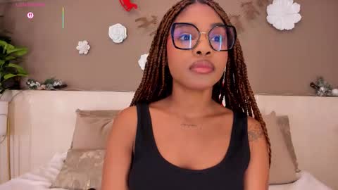 Aria Foster online show from 12.19.25