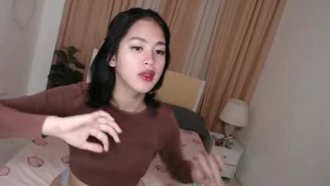 Snapshot of ariahooper chatting on 01.23.25 Christine JorgensenChristmas wish breasts implants online show from 01.23.25