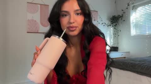 Snapshot of ariajackson chatting on 09.18.25 Aria online show from 09.18.25