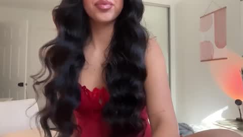 Snapshot of ariajackson chatting on 10.16.25 Aria online show from 10.16.25