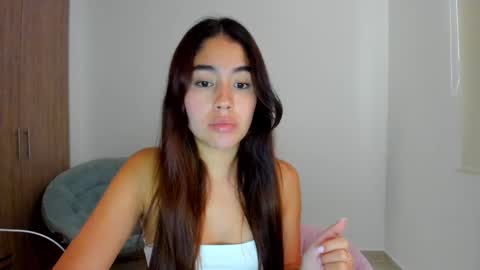 Snapshot of ariamontgomeryyy chatting on 03.05.25 Aria Montgomery online show from 03.05.25